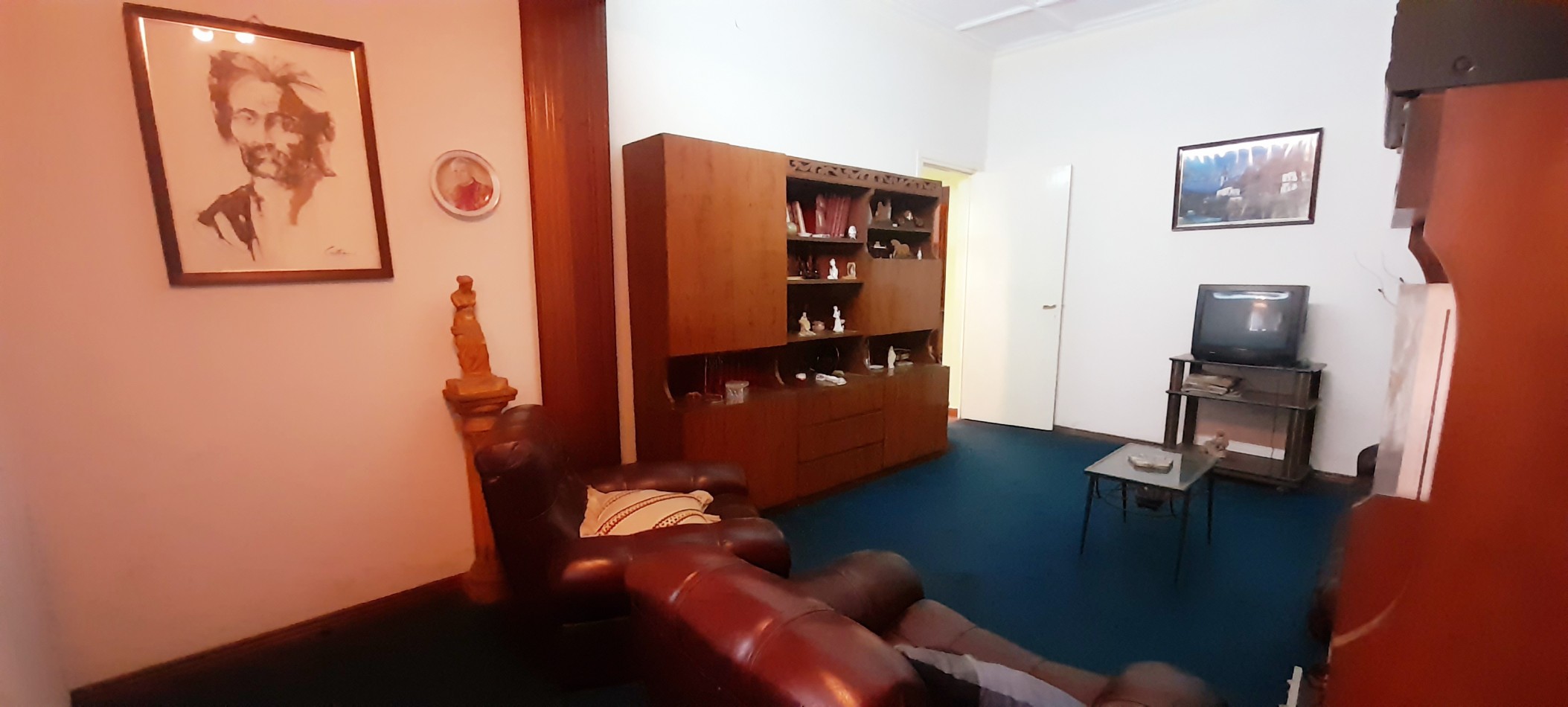 VENTA CASA 5 AMBIENTES CON COCHERA - POSIBILIDAD DE FINANCIAR