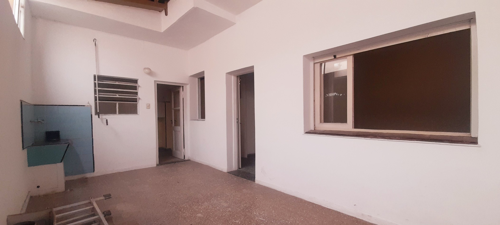 ALQUILA PH 3 AMBIENTES