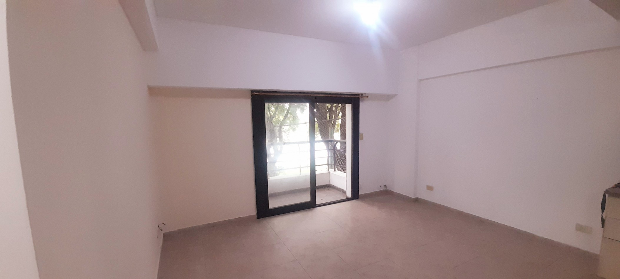 ALQUILA DEPARTAMENTO 2 AMBIENTES