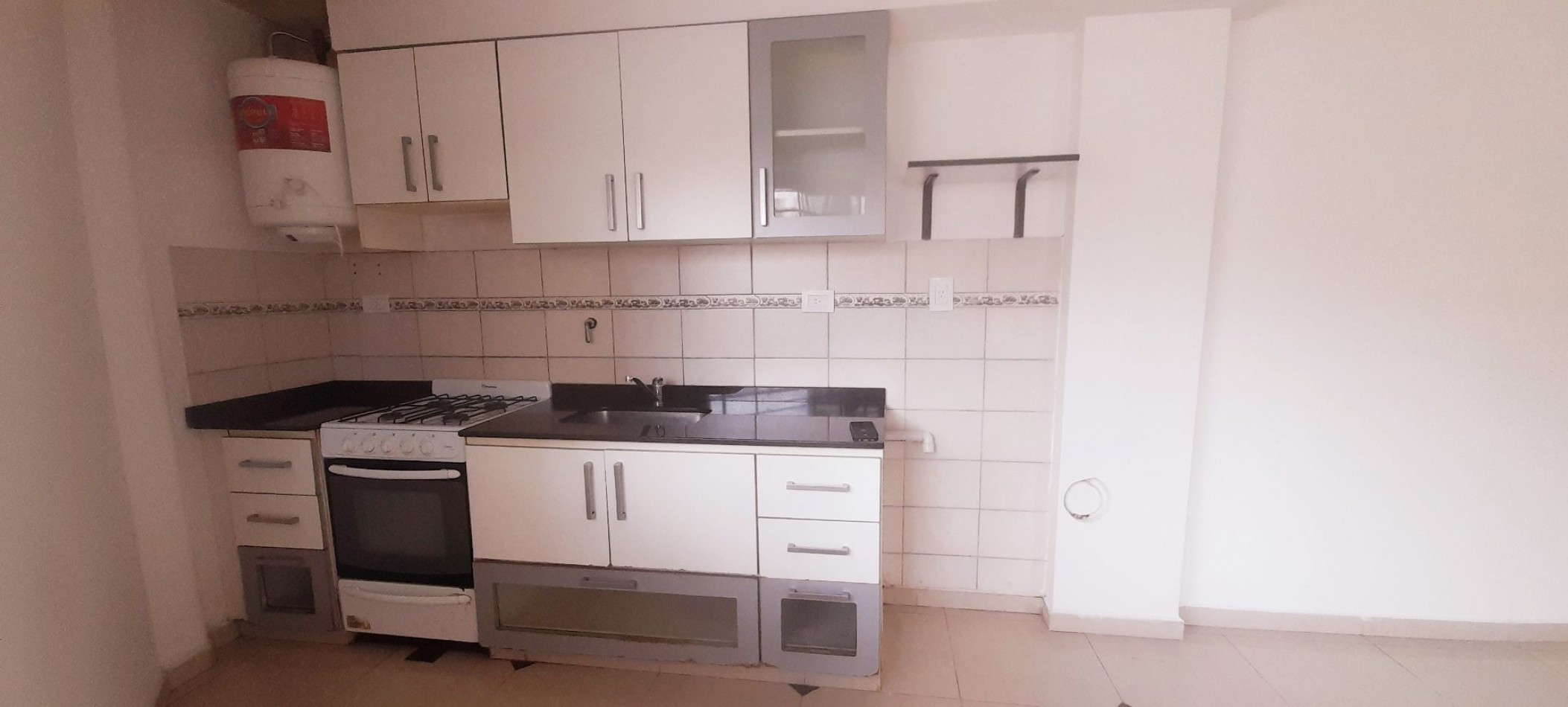 ALQUILA DEPARTAMENTO 2 AMBIENTES PLANTA BAJA - ENTRADA INDEPENDIENTE